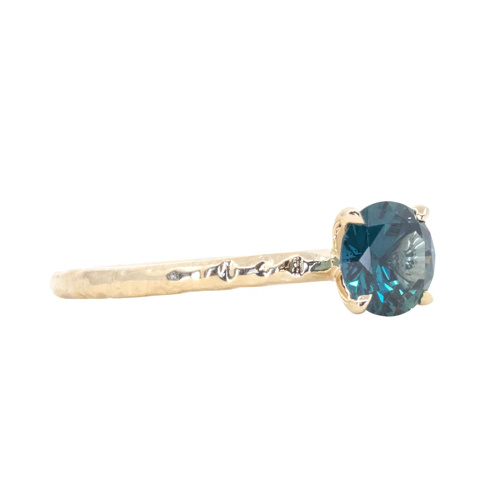 0.88ct Round Blue Kenyan Sapphire Evergreen Solitaire Ring in 14k Yellow Gold