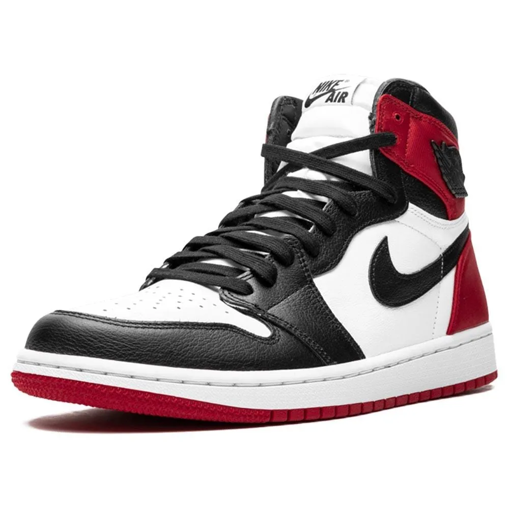 Air Jordan 1 Wmns Retro High 'Satin Black Toe'