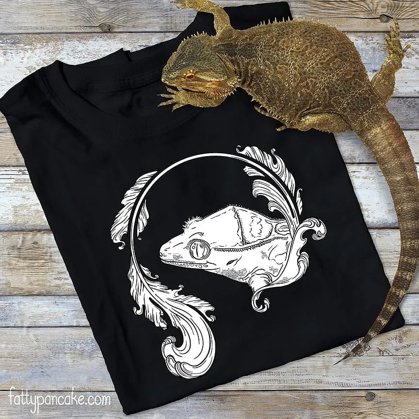 Crested Gecko Flourish Tee