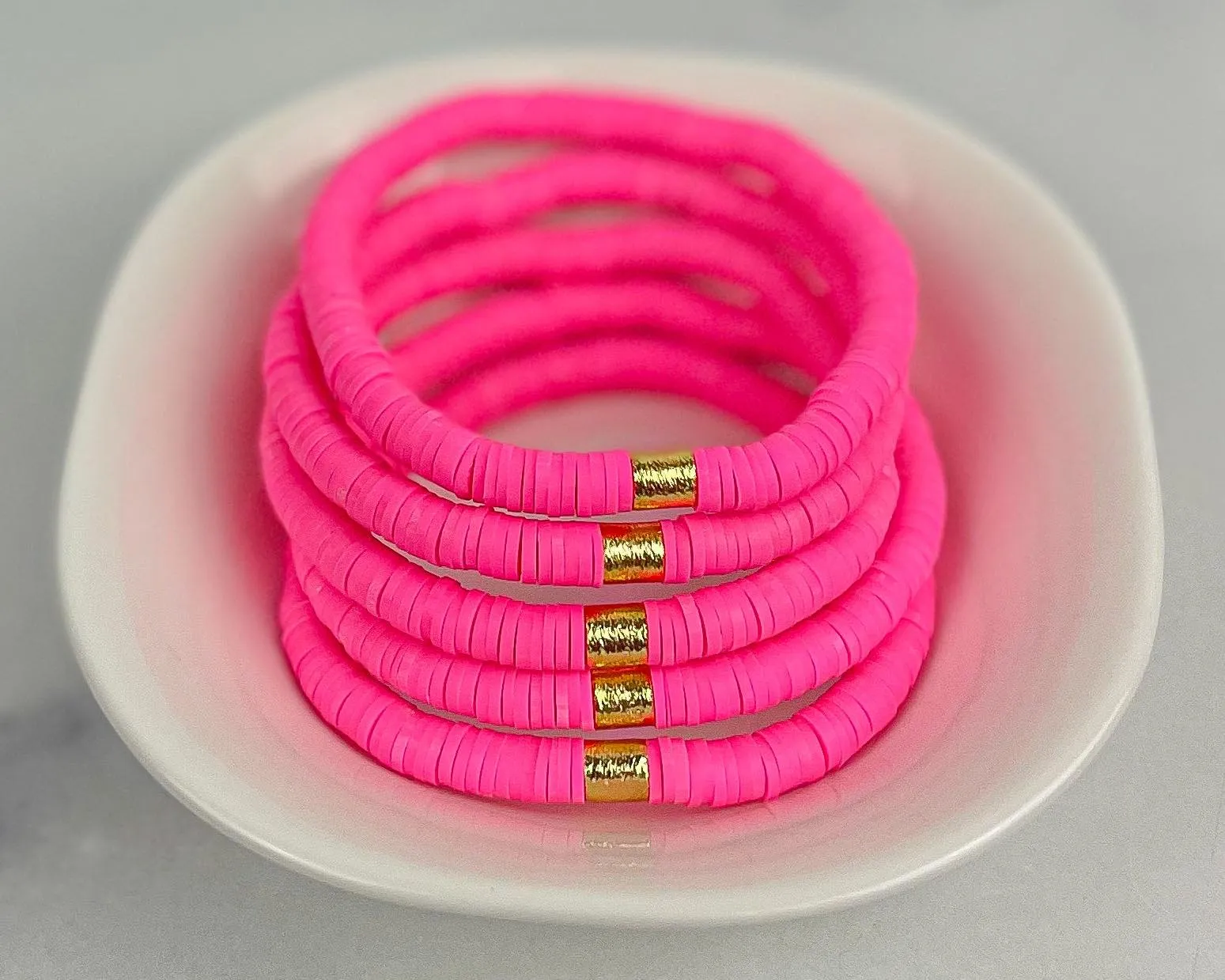 Heishi Small 6mm Color Pop Bracelet Hot Pink