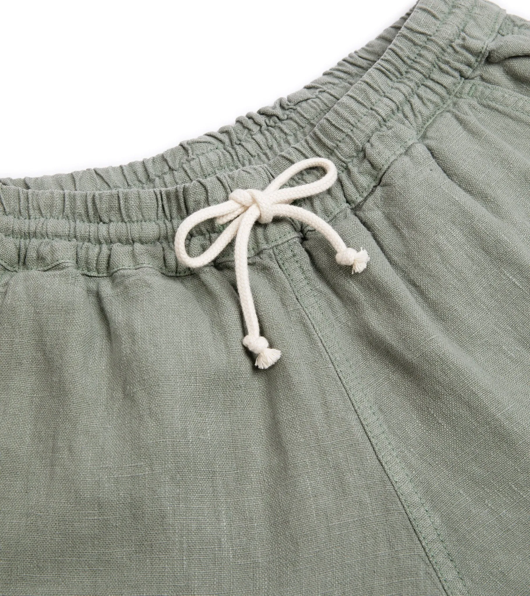 La Paz Pestena Linen Shorts: Bay Green