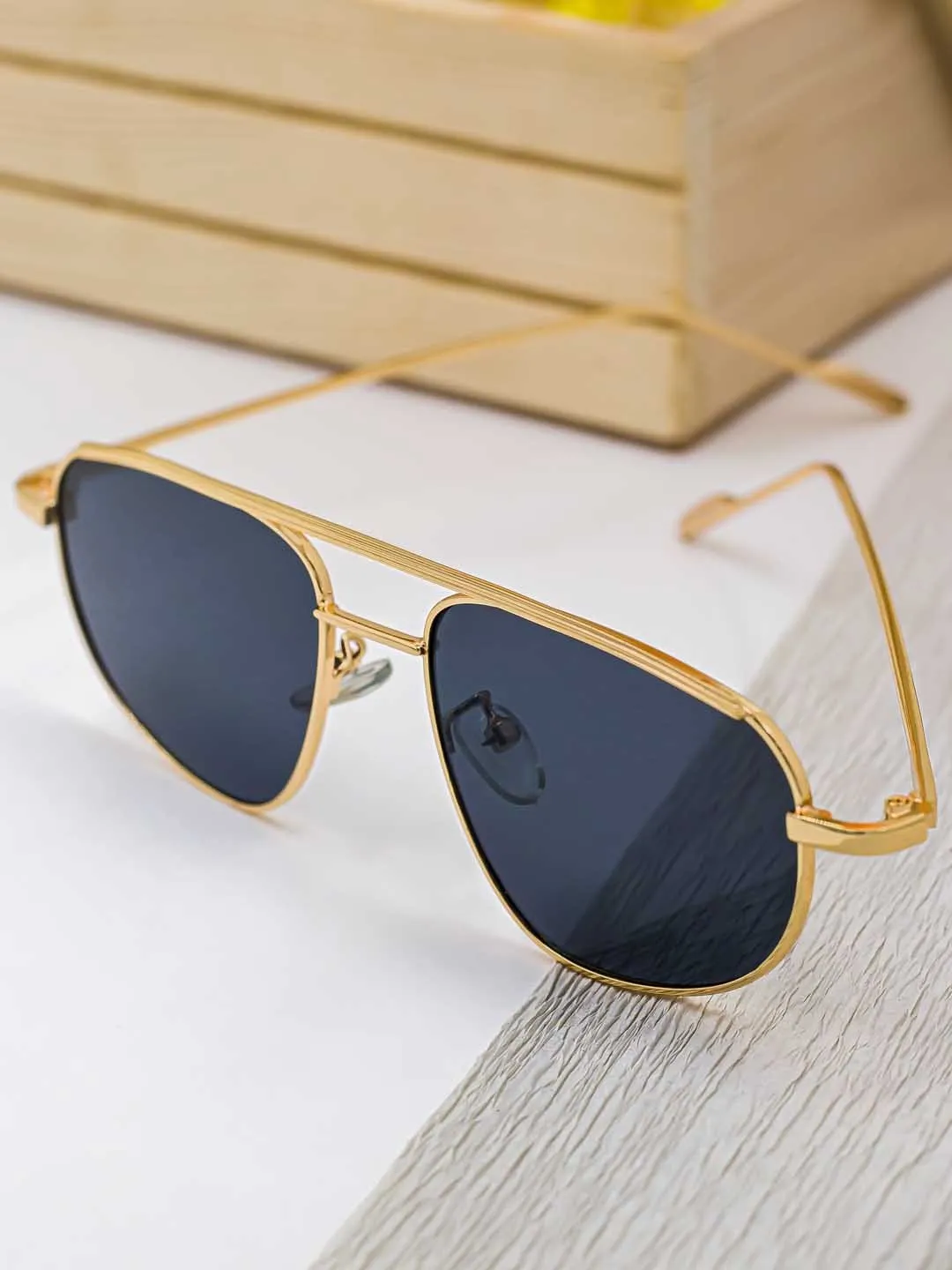 Marion Sunnies Gold