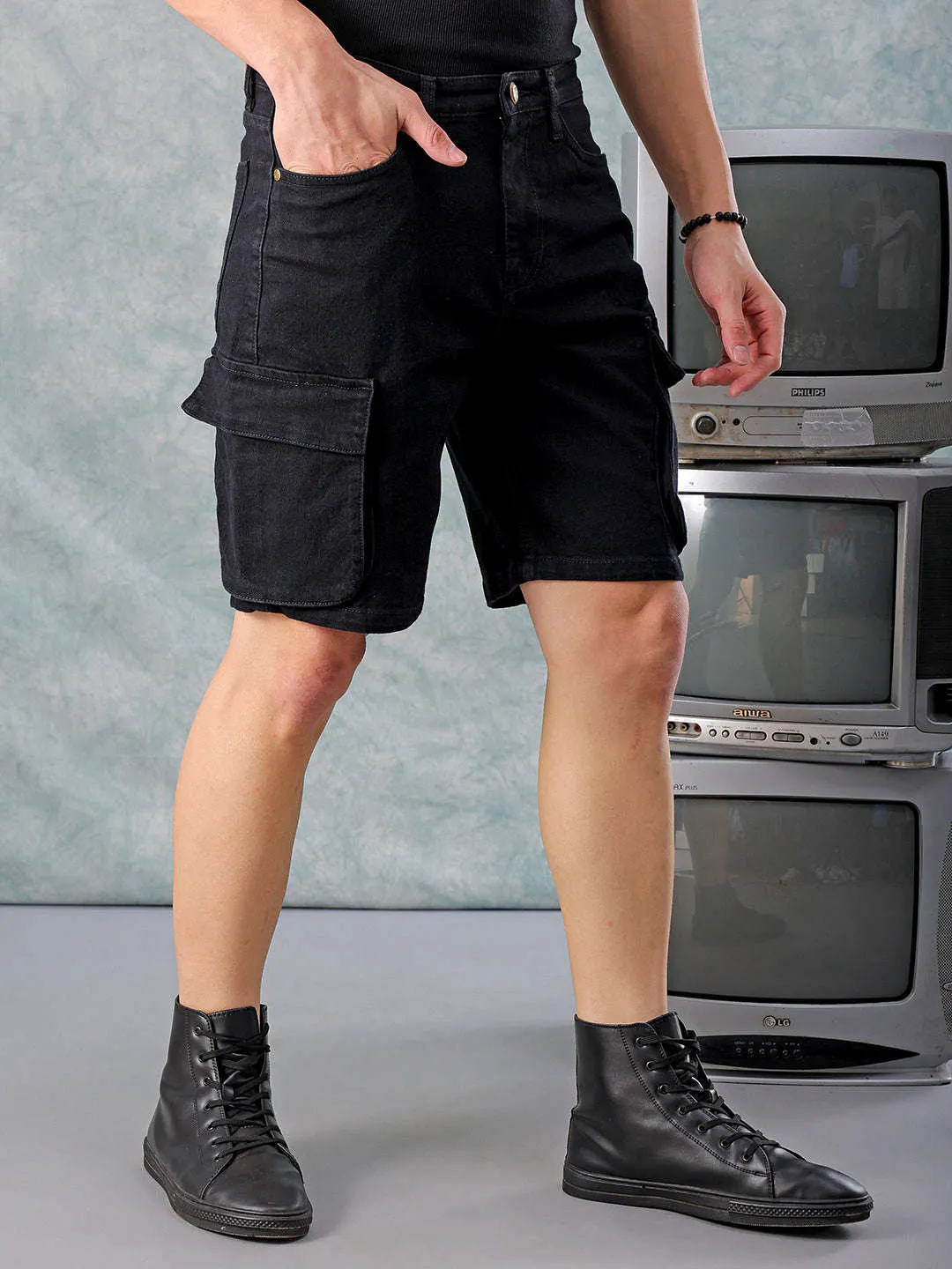 Men Black Relaxed Fit Solid Denim Shorts