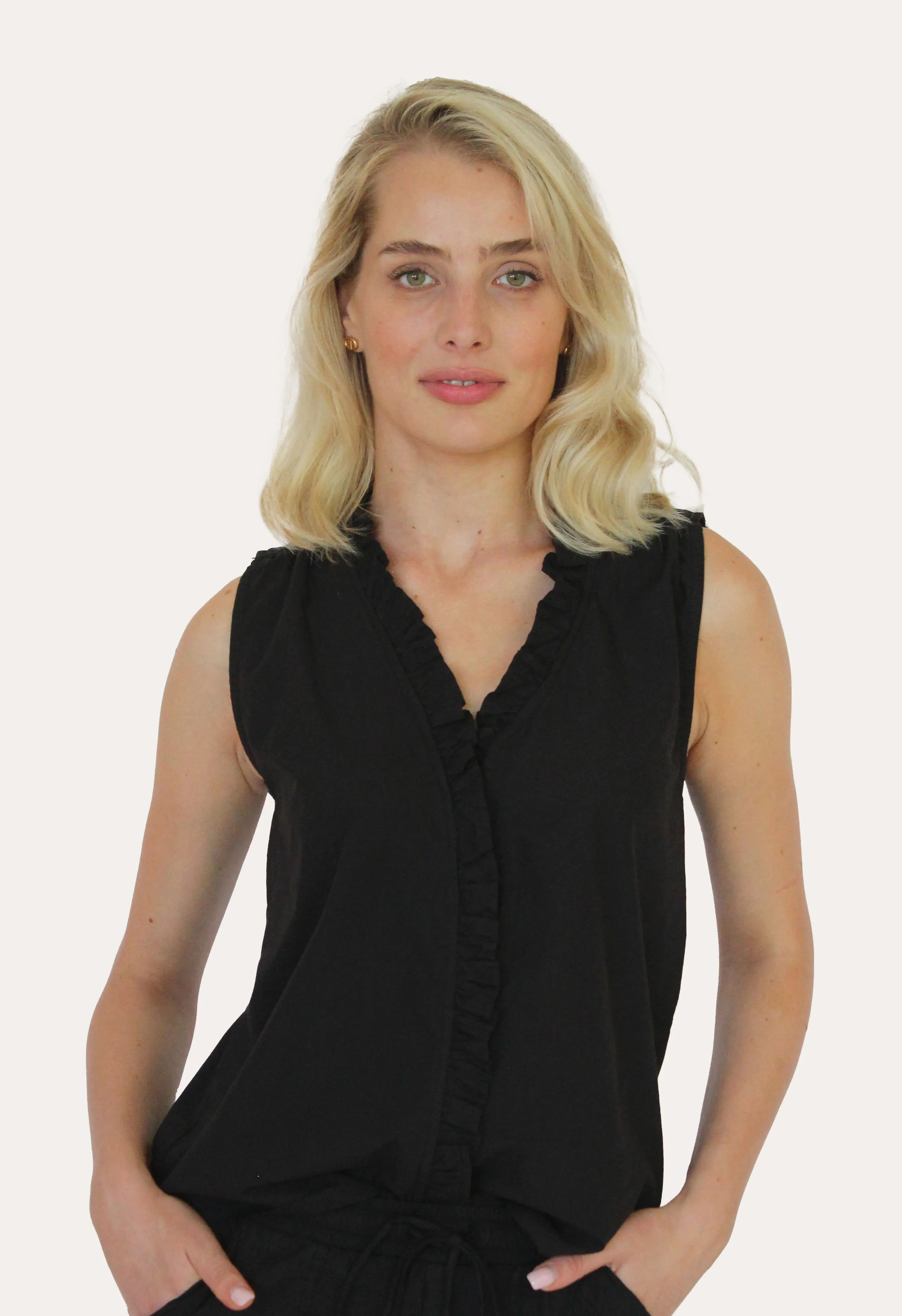 PARACHUTE SAGE TOP (BLACK) - STARK X