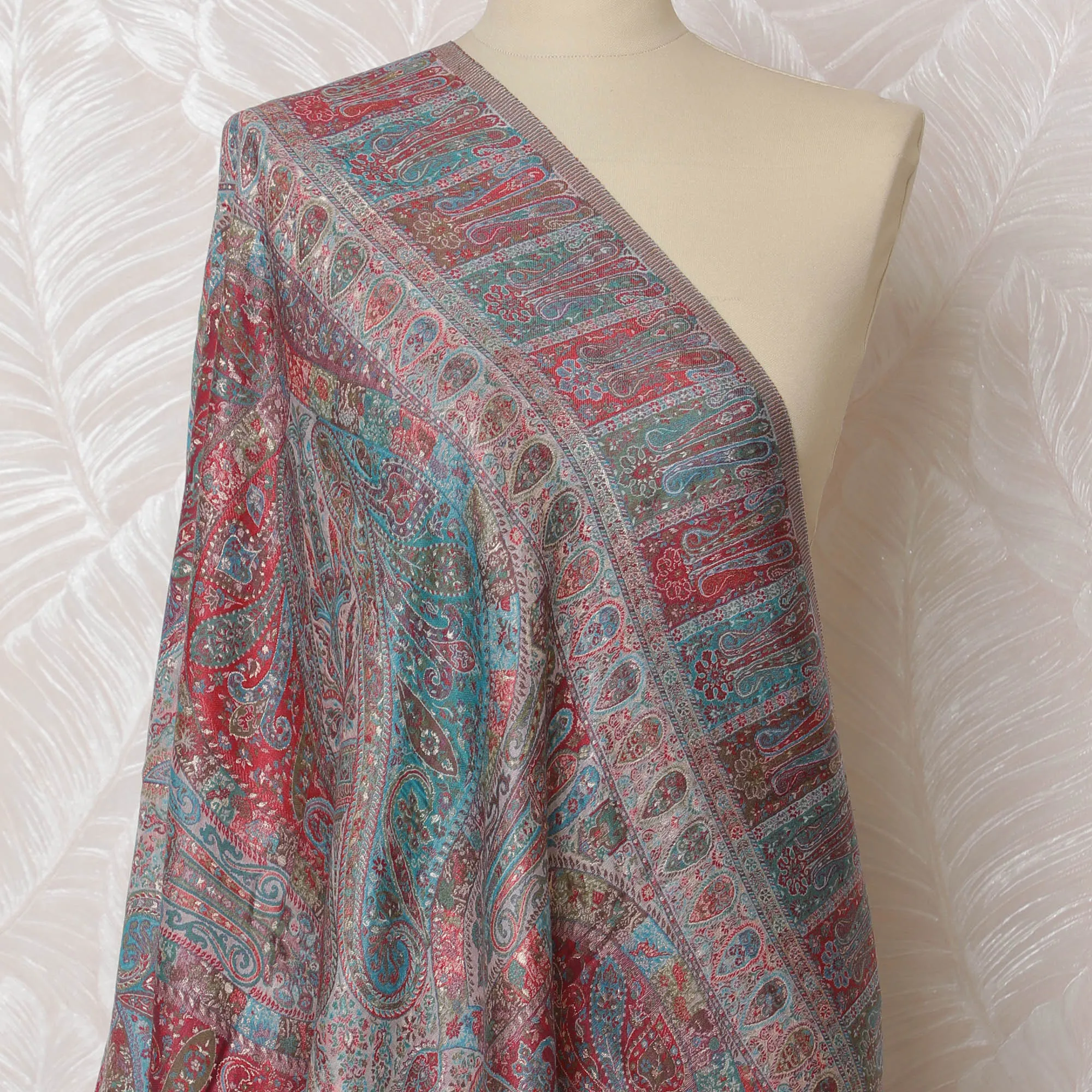 Pastel Gray and Red Silk Jacquard Dupatta with Intricate Paisley Design – 235 X 95 Cms, India-D20316