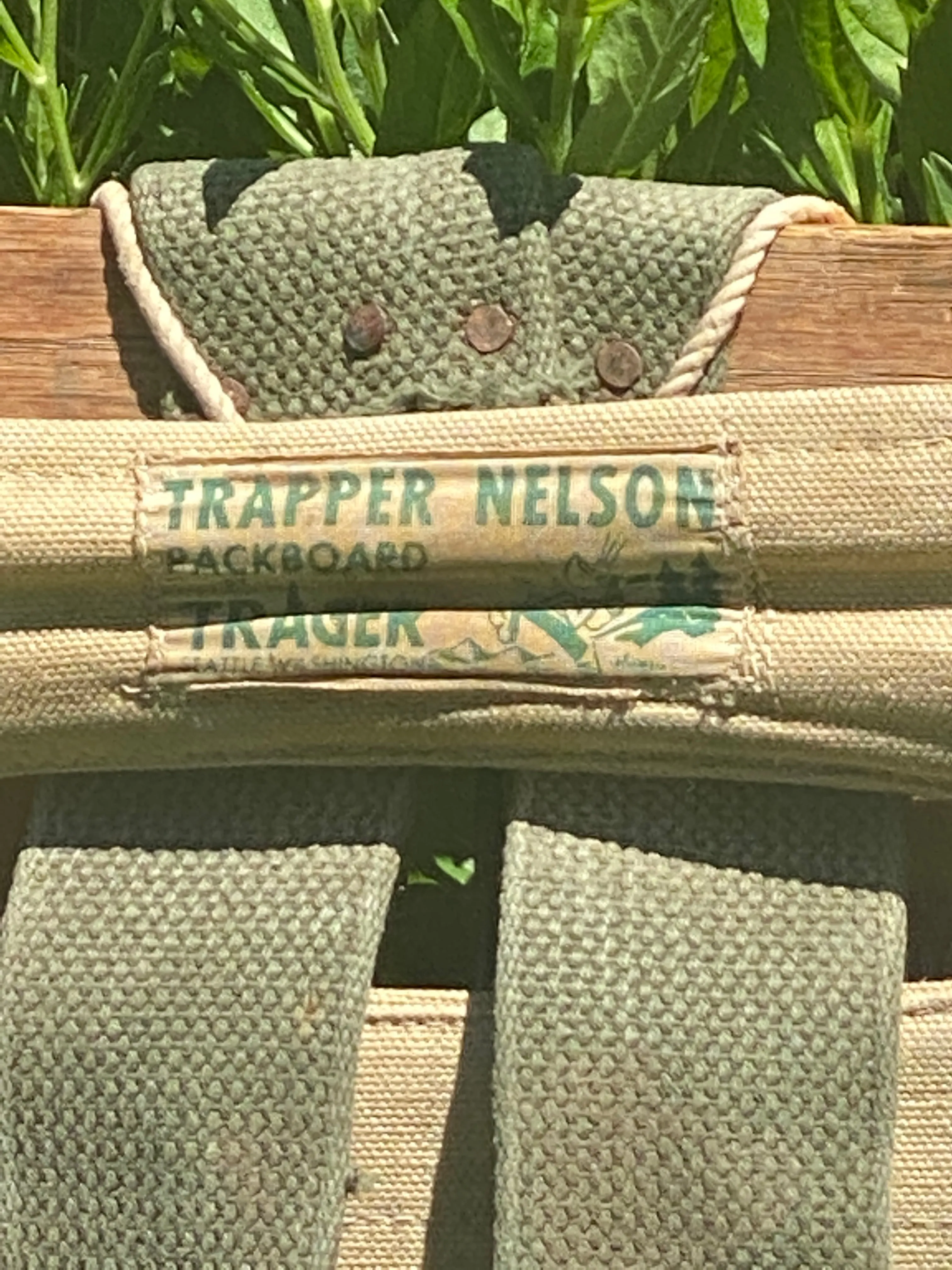 Vintage Wooden Frame Backpack - Trapper Nelson