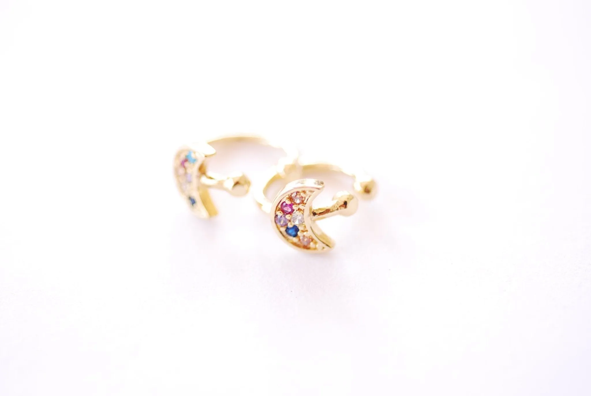 Wholesale Crescent Moon Rainbow Huggie Earrings | 18K Gold Plated over Brass CZ Cubic Zirconia | Colorful Cuff U Shape Conch Wrap B328